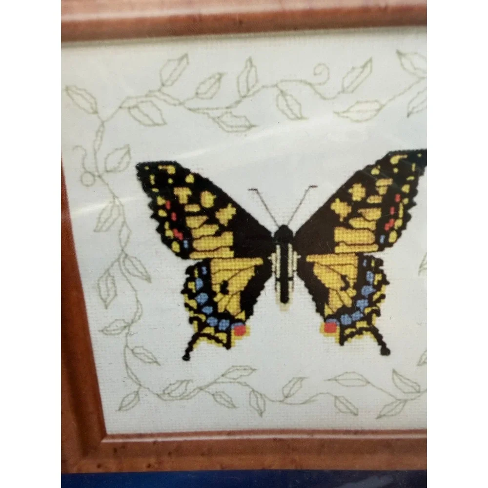 Designs For The Needle vtg butterfly
